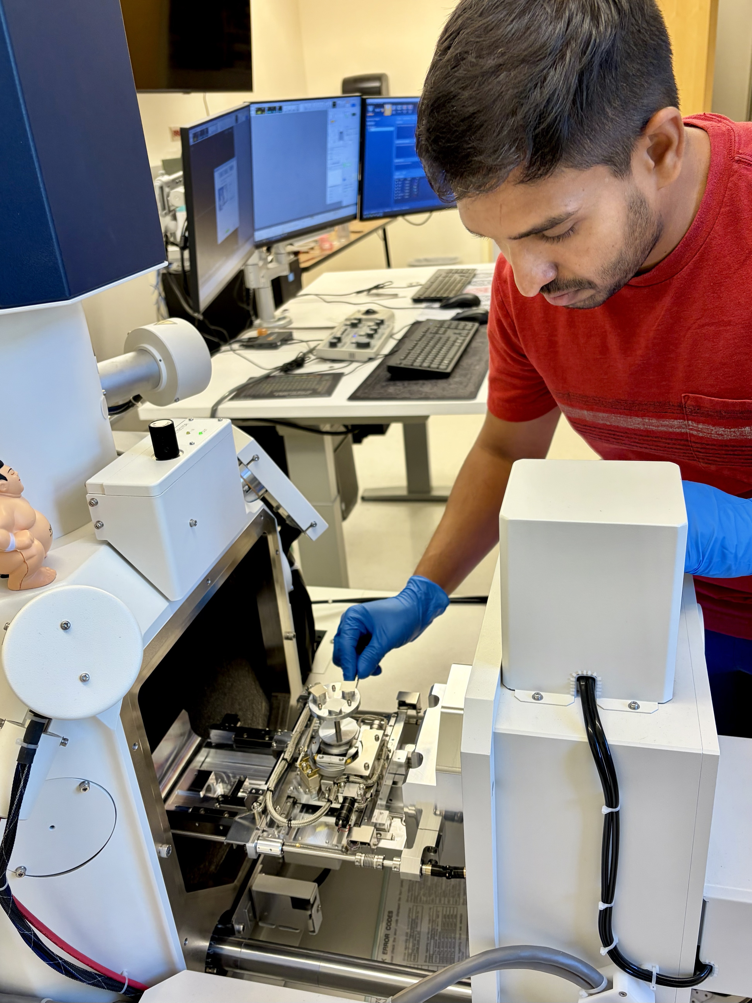Advanced microscopy at New Mexico State University